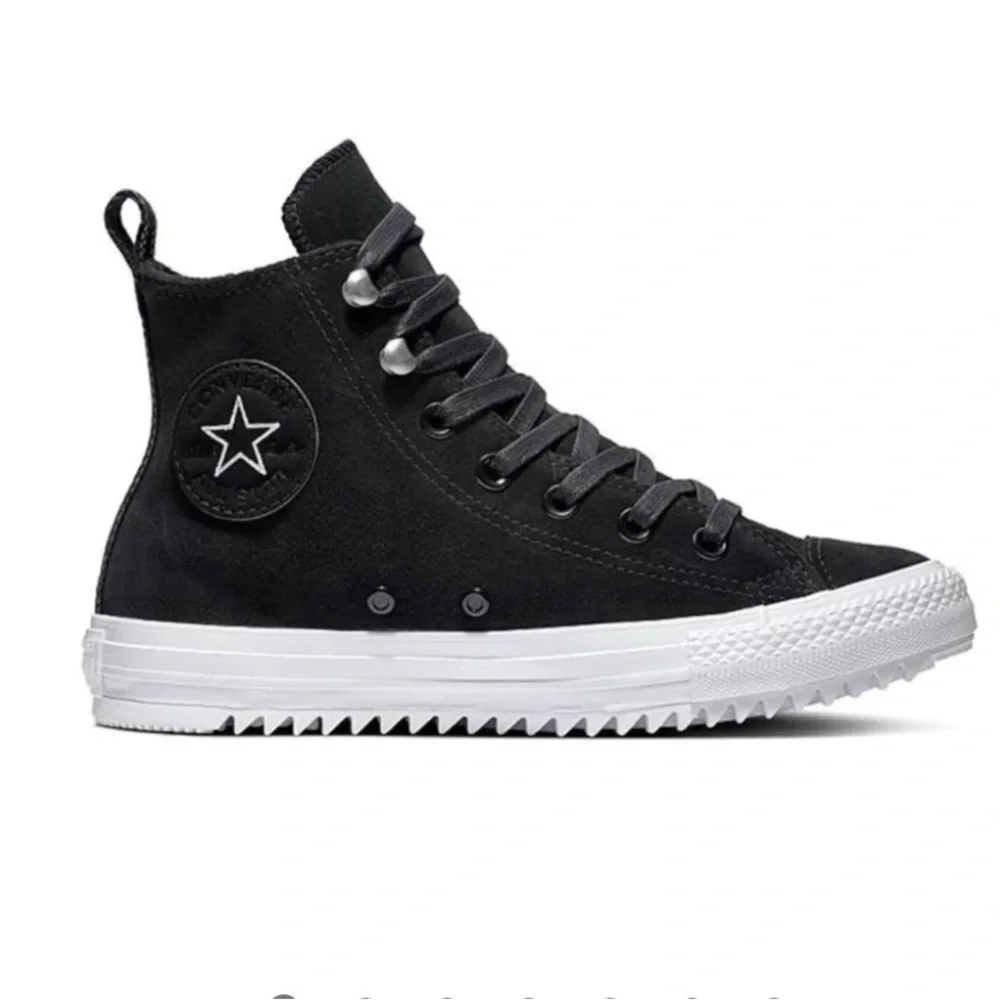 Converse Hiker Black and White All Star Chuck Taylor